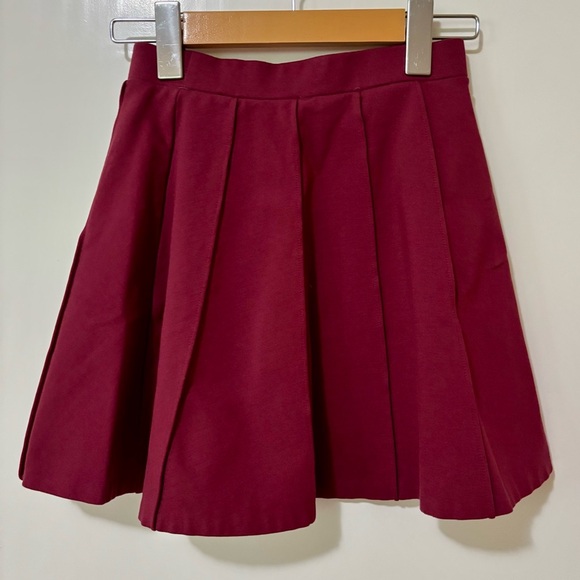 Sunday Best| Cute Burgundy Mini Skater Skirt Sz XXS - Picture 2 of 5
